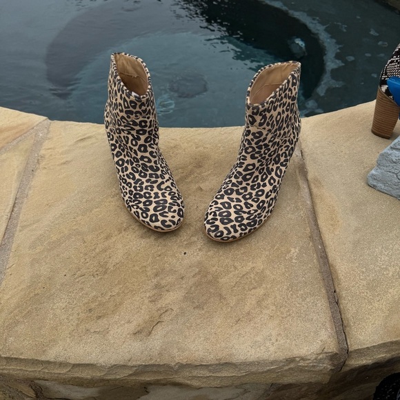 Mia Limited Edition Leopard Print Ankle Booties with Chunky Heel 8.5 - Picture 12 of 13